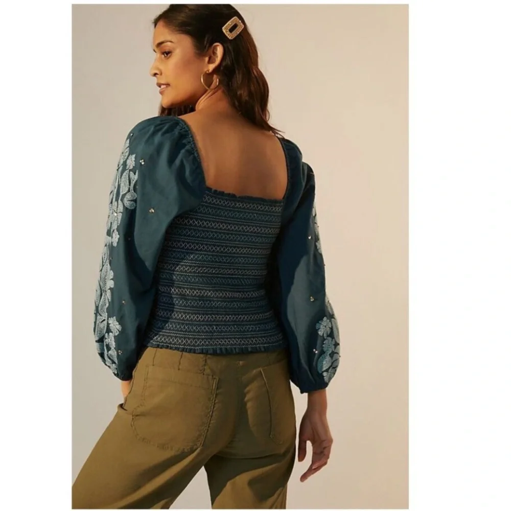 Anthropologie Boho Teal Embroidered Smocked Blouse with Puff Sleeves size Medium - Picture 9 of 10